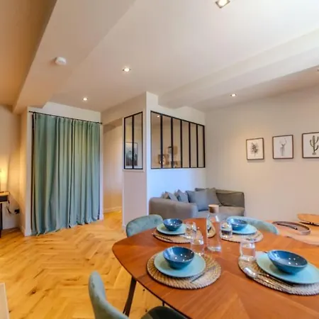 Апартаменты Le D'ecully Unique Avec Jardin A 10 Minutes De Lyon