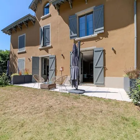 Le D'ecully Unique Avec Jardin A 10 Minutes De Lyon Апартаменты